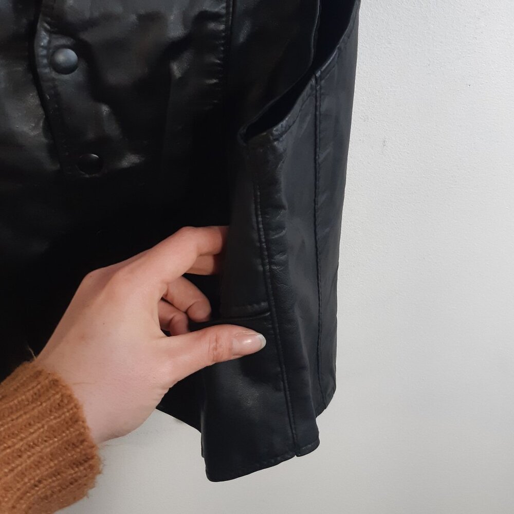 Cuir Mont-Royal Vintage Genuine Leather Bolero Jacket - Slim Fit -Made in Canada - Picture 12 of 13